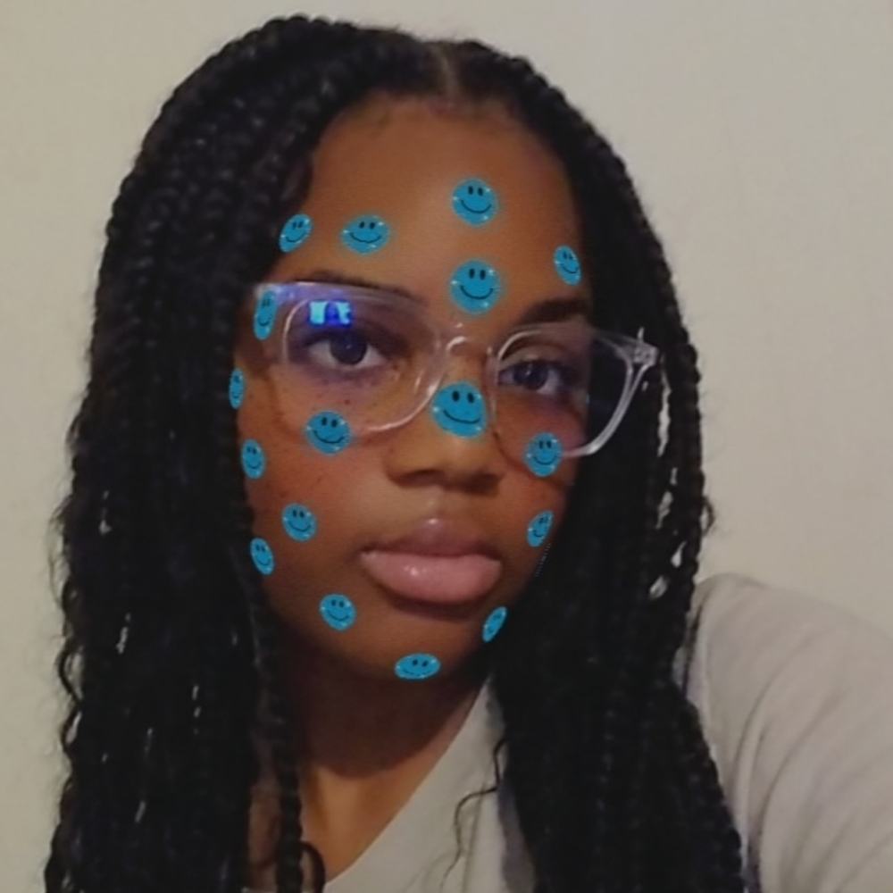 Meet your Posher, Le'aira